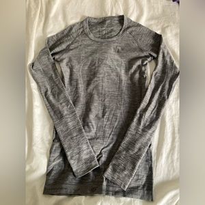 Lululemon swiftly full sleeve